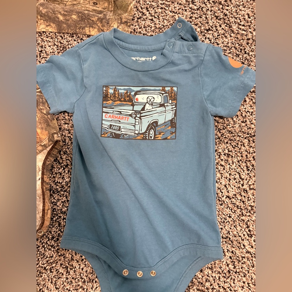 Baby Carhartt Camouflage and Blue Graphic Bodysuit Set - Picture 2 of 7